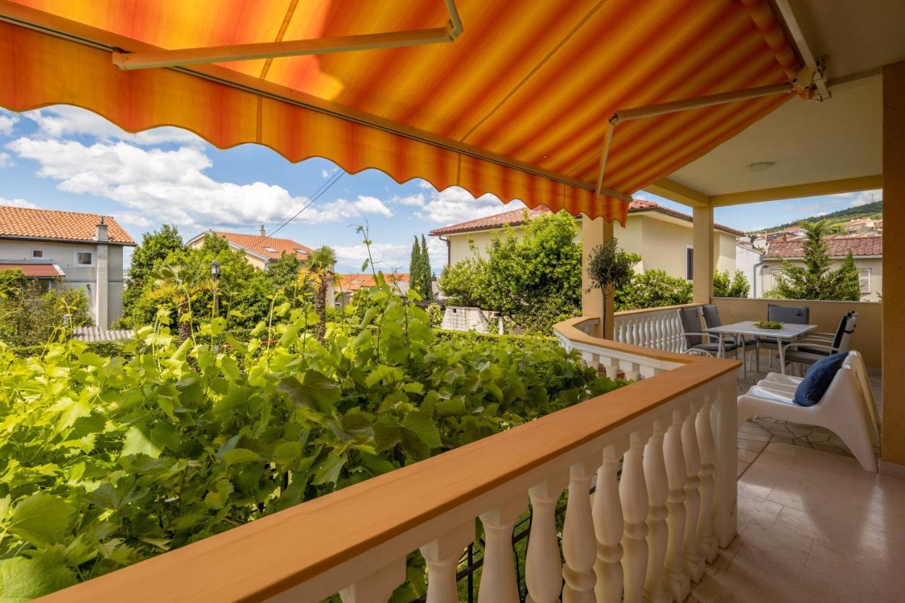 Apartamento App Blue, Selce Exterior foto