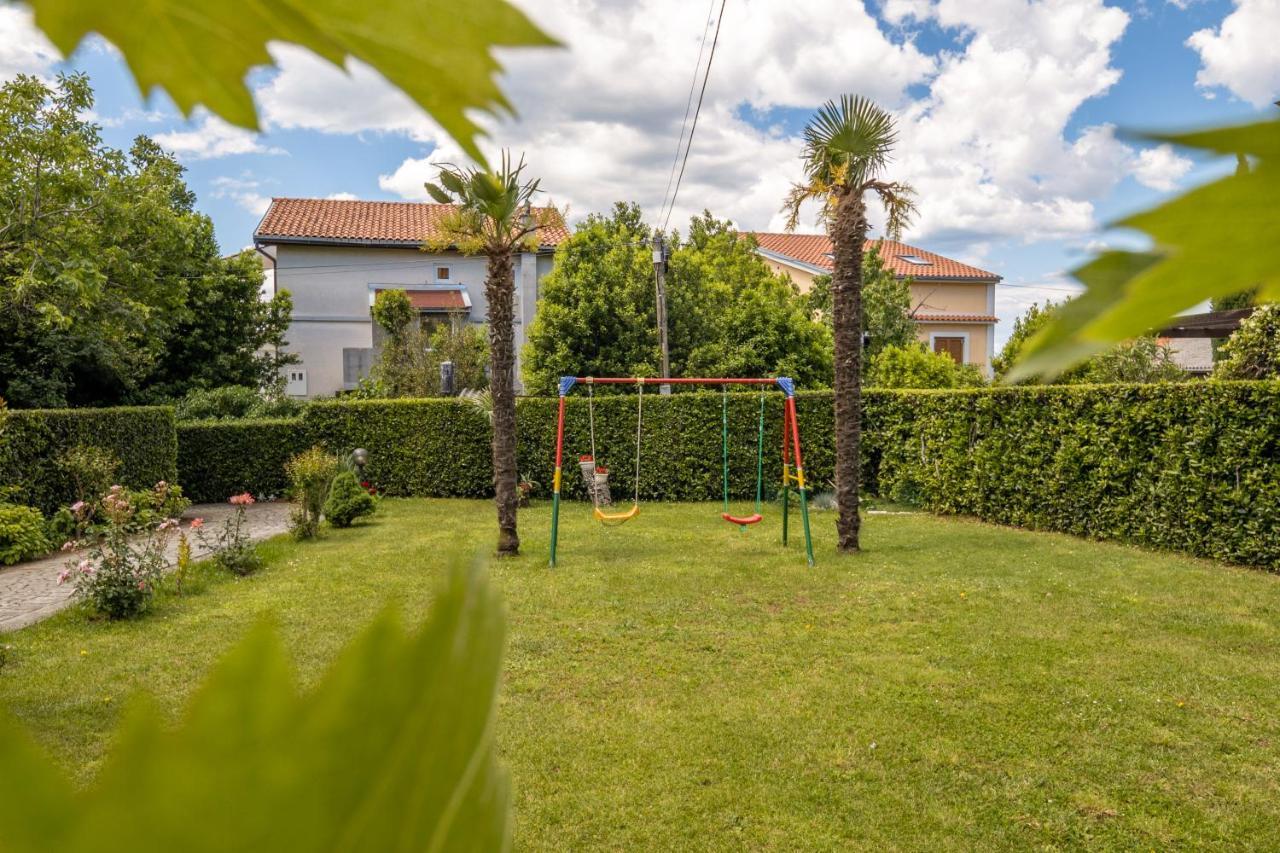 Apartamento App Blue, Selce Exterior foto