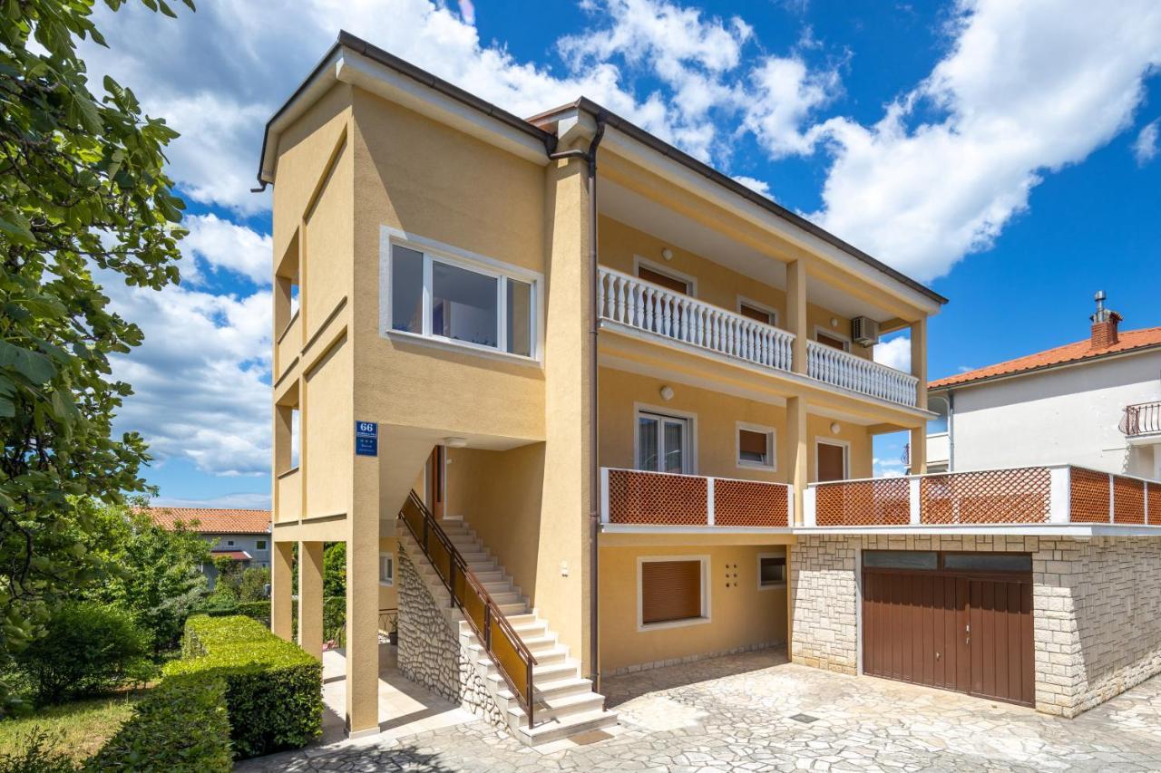 Apartamento App Blue, Selce Exterior foto
