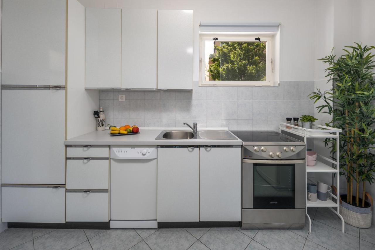 Apartamento App Blue, Selce Exterior foto