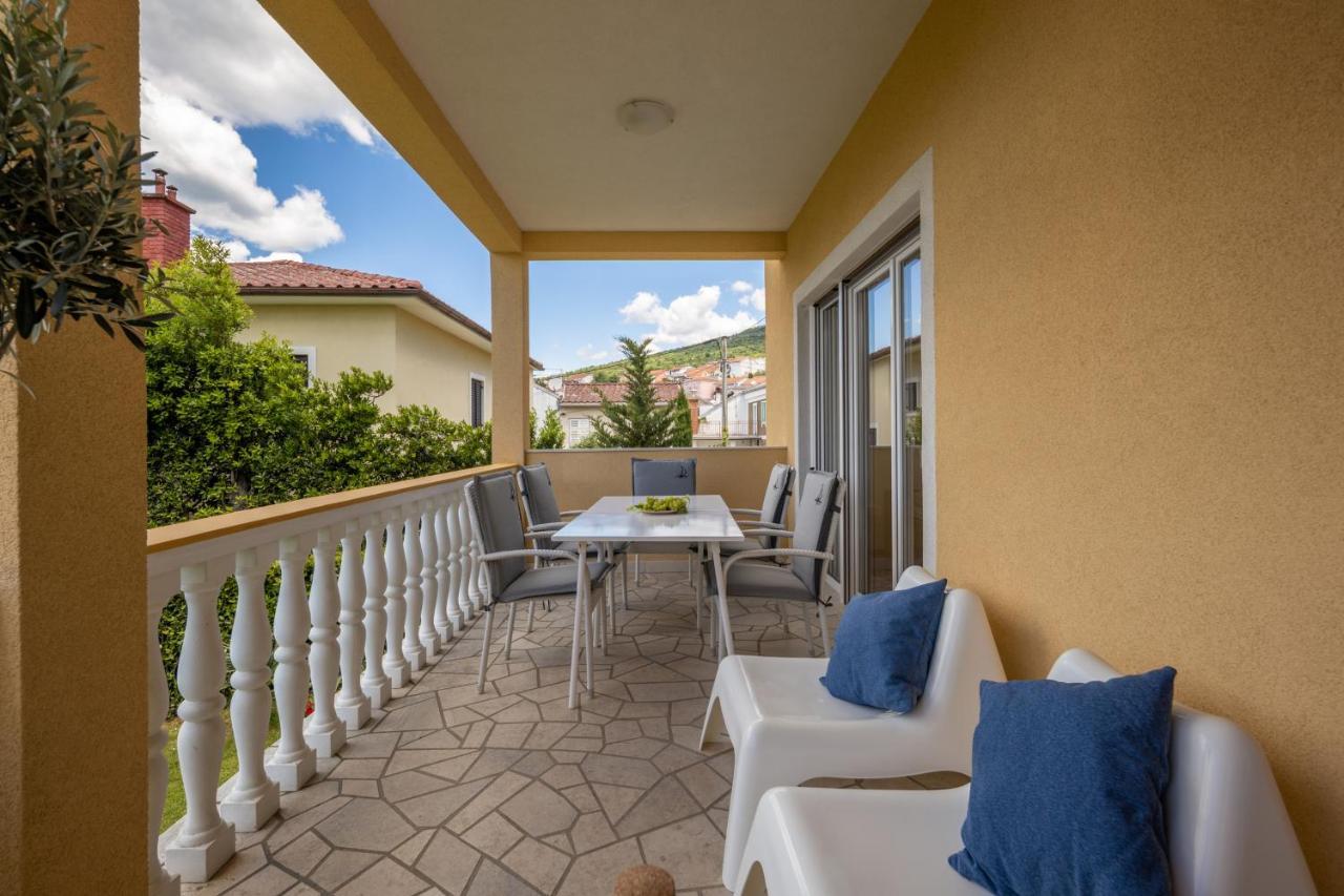 Apartamento App Blue, Selce Exterior foto